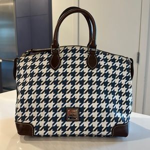 Dooney & Bourke houndstooth handbag